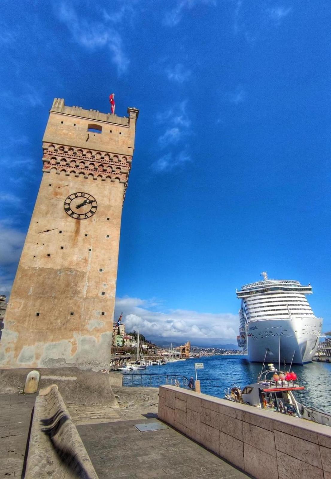 Appartamento La Perla Di Ro Savona Esterno foto