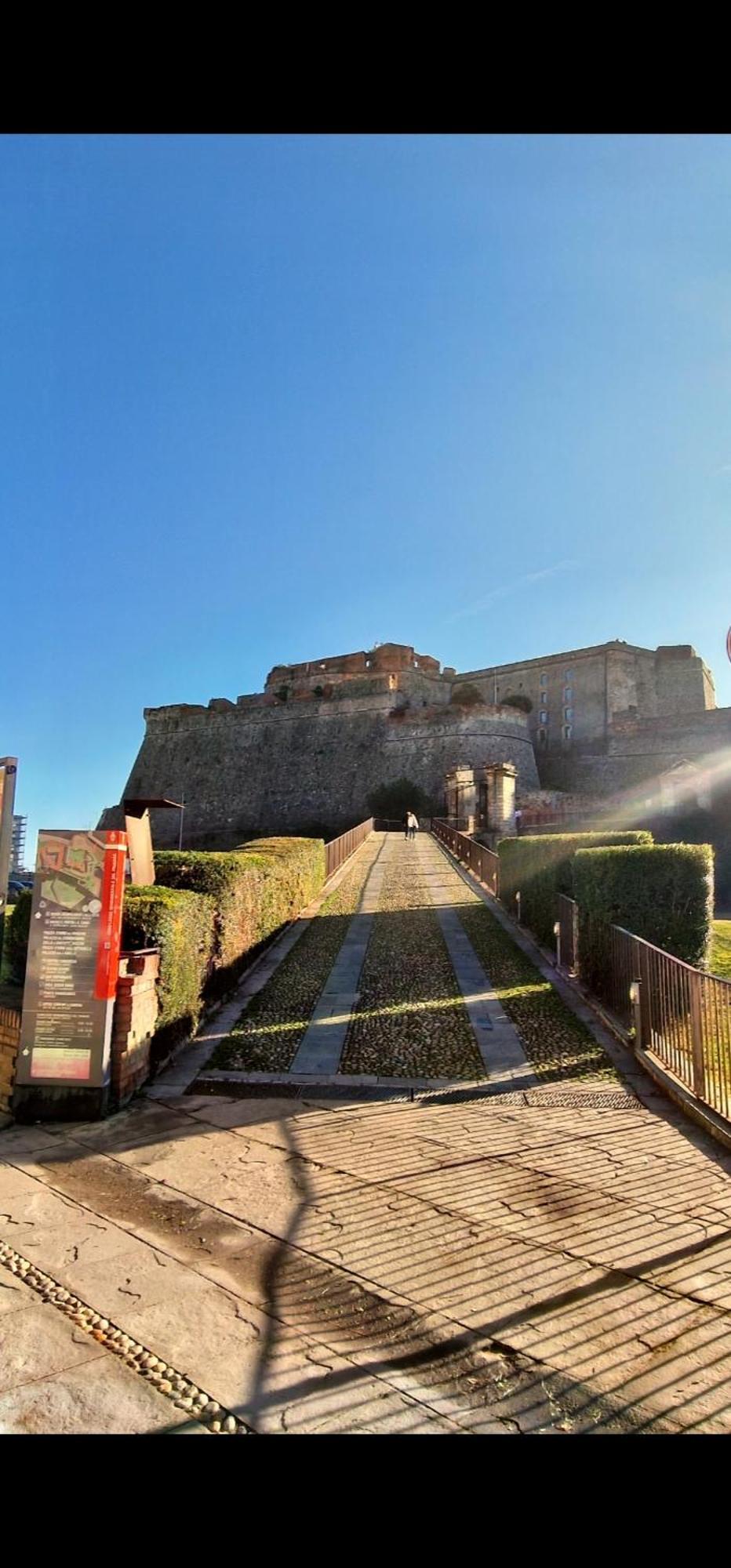 Appartamento La Perla Di Ro Savona Esterno foto